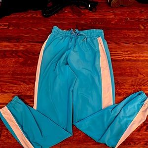 Turquoise blue Lululemon joggers size 4